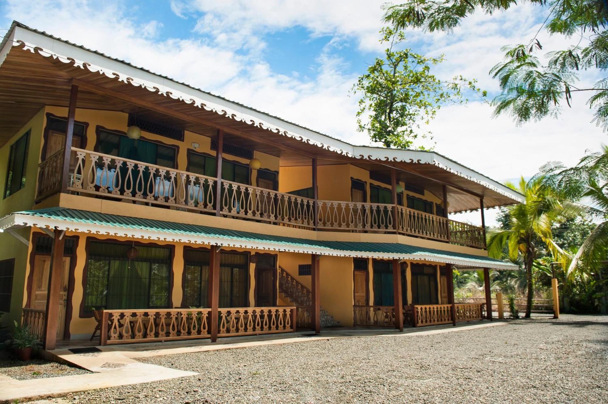 Hotel Sunshine Caribe Puerto Viejo de Talamanca 外观 照片