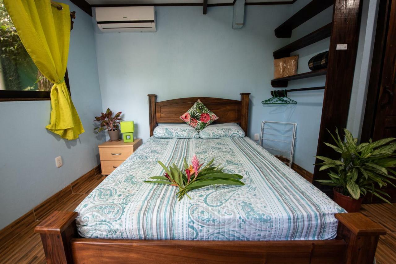 Hotel Sunshine Caribe Puerto Viejo de Talamanca 外观 照片