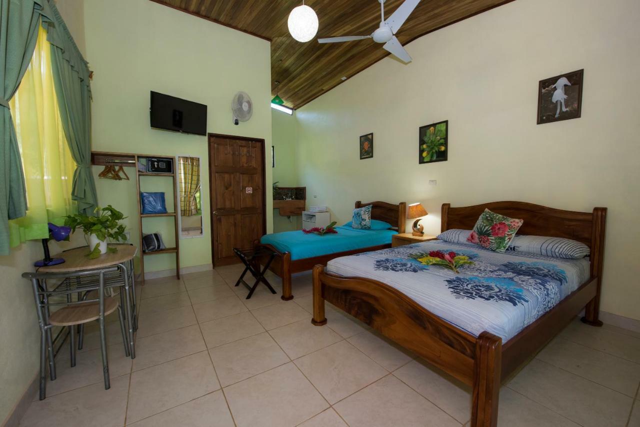 Hotel Sunshine Caribe Puerto Viejo de Talamanca 外观 照片