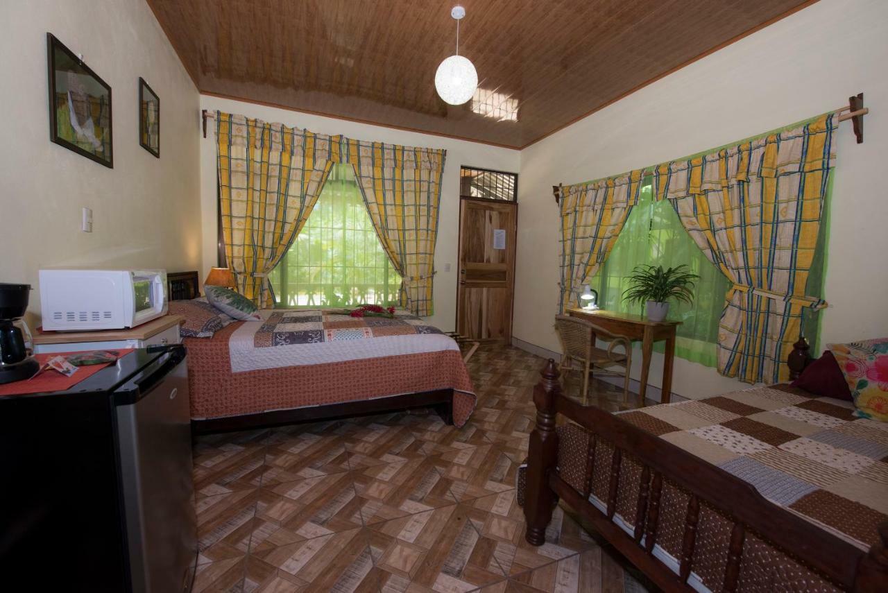 Hotel Sunshine Caribe Puerto Viejo de Talamanca 外观 照片