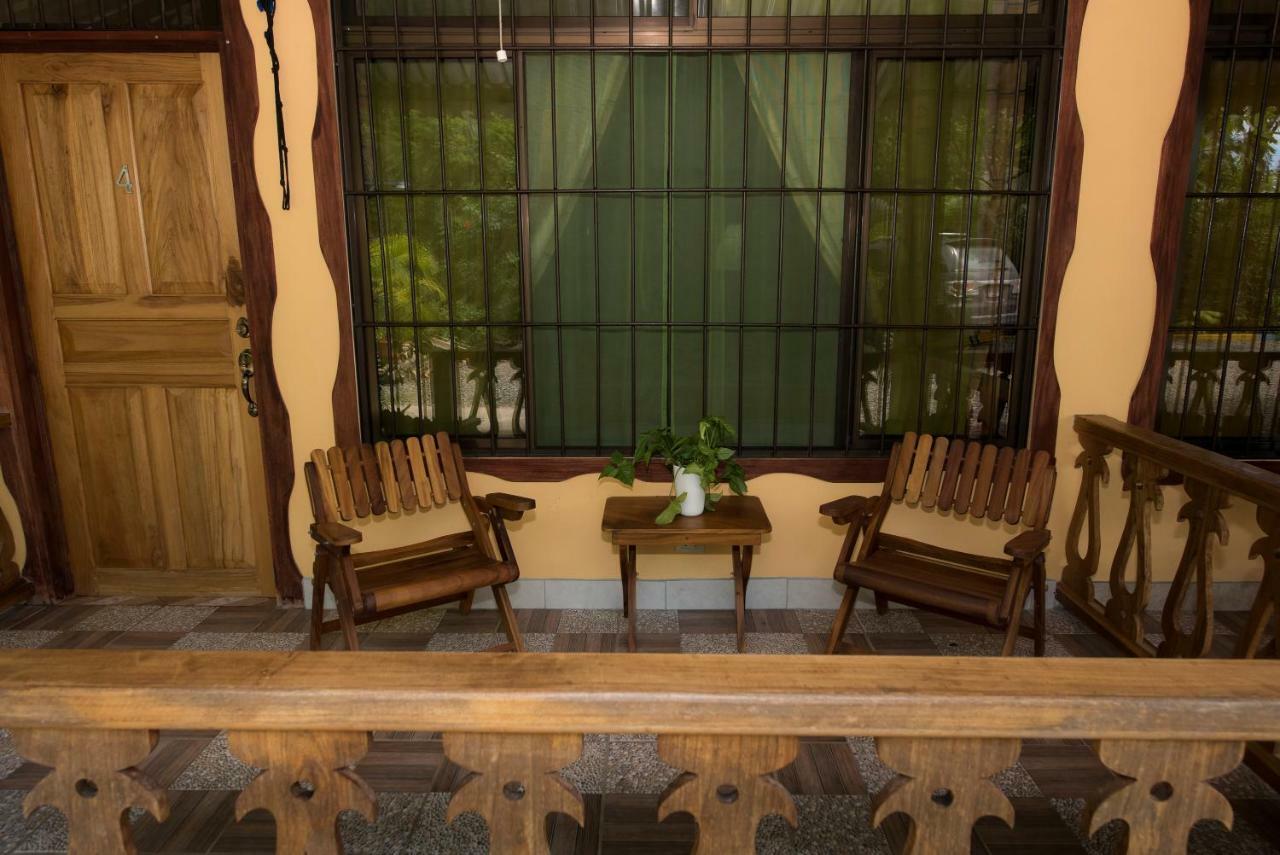 Hotel Sunshine Caribe Puerto Viejo de Talamanca 外观 照片