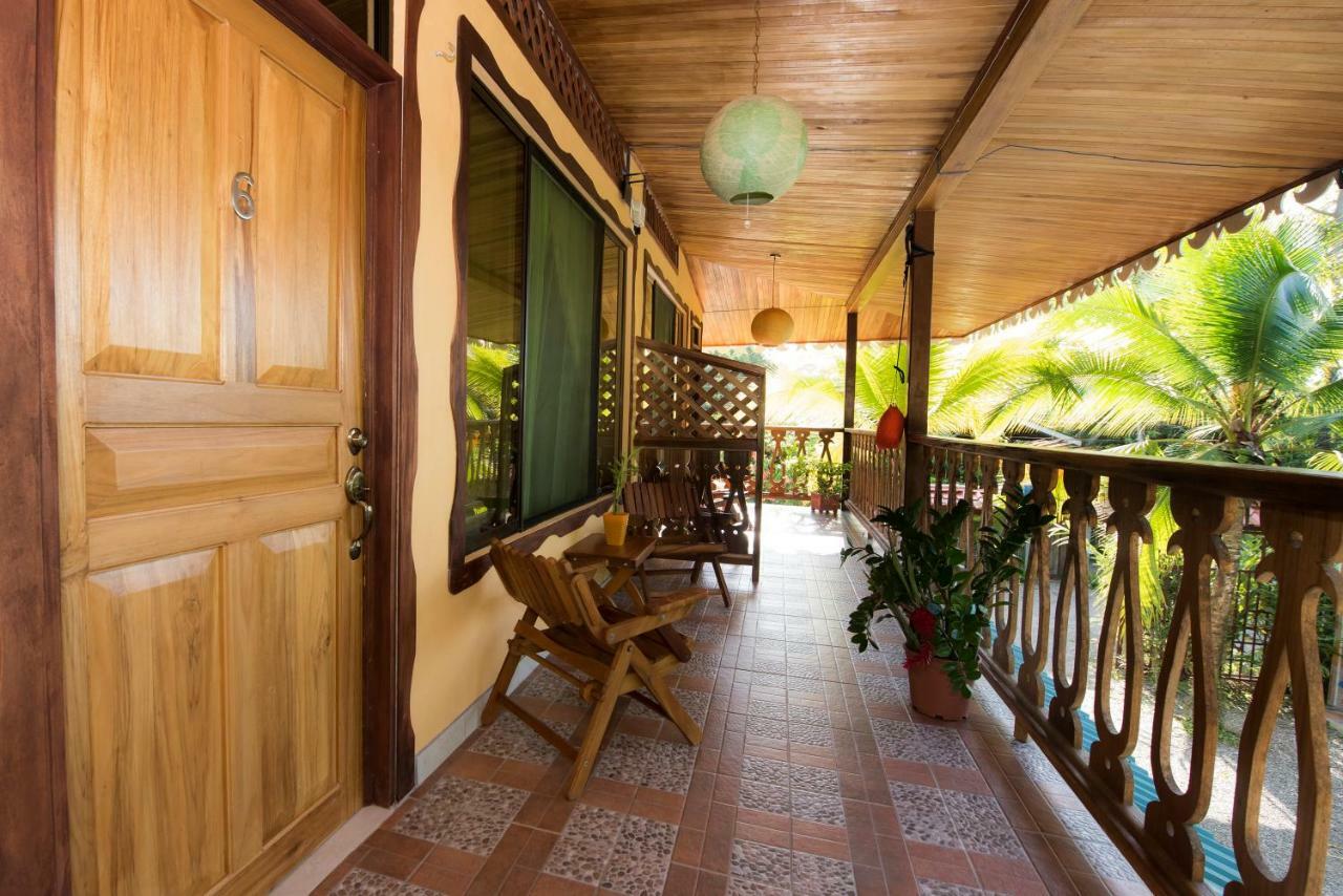 Hotel Sunshine Caribe Puerto Viejo de Talamanca 外观 照片